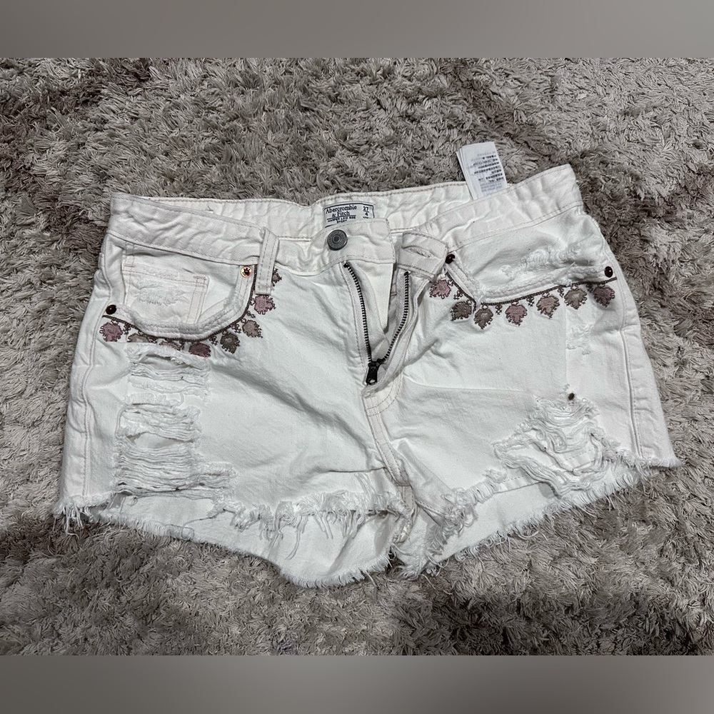 Abercrombie & Fitch White Jean Shorts Distressed Frayed Hem